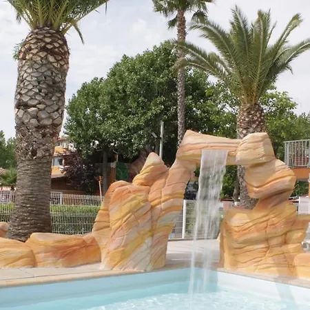 Campingplatz Camping Les Salisses Vias